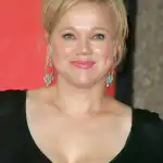 Caroline Rhea