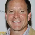 Steve Guttenberg