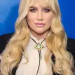  Kesha