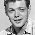 James MacArthur