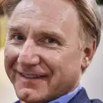 Dan Brown