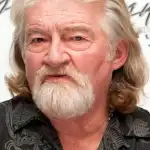 Joe Eszterhas