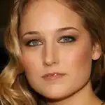 Leelee Sobieski