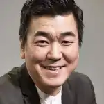 Yoon Je-moon