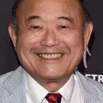 Clyde Kusatsu