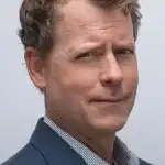 Greg Kinnear