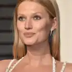 Toni Garrn