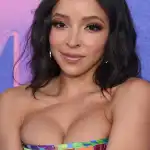  Tinashe