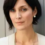 Carrie-Anne Moss