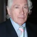 Frank Finlay