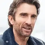 Sharlto Copley