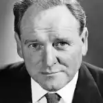 Bernard Lee