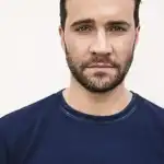 Gil McKinney