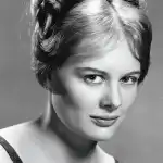 Shirley Knight