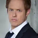 Raphael Sbarge