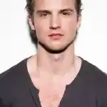 Freddie Stroma