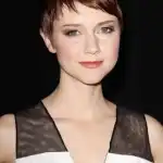 Valorie Curry