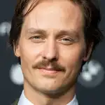 Tom Schilling