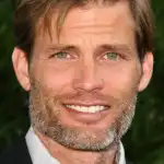 Casper Van Dien