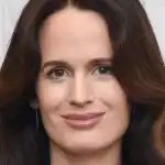 Elizabeth Reaser