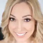 Lily LaBeau