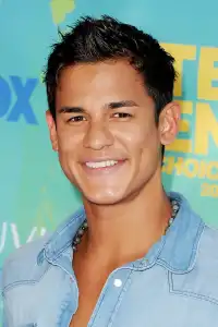 Bronson Pelletier