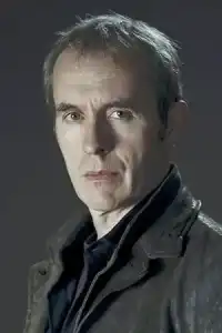 Stephen Dillane