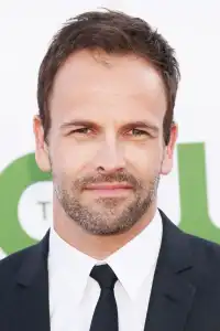 Jonny Lee Miller