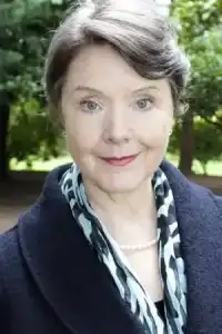 Ellen McLain