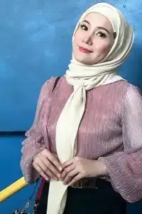 Yana Samsudin