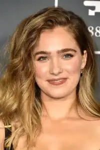 Haley Lu Richardson