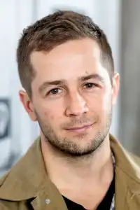 Michael Angarano