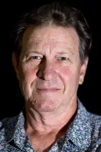 Brett Cullen