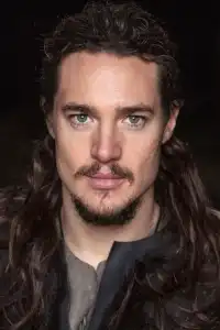 Alexander Dreymon