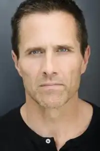 Rob Estes