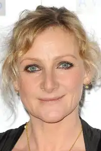 Lesley Sharp